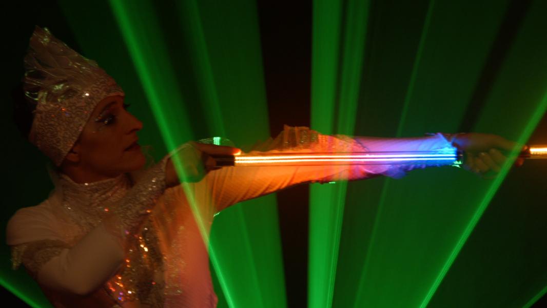 Licht und Illusion mit Prismatic von Spice - die moderne Lasershow
